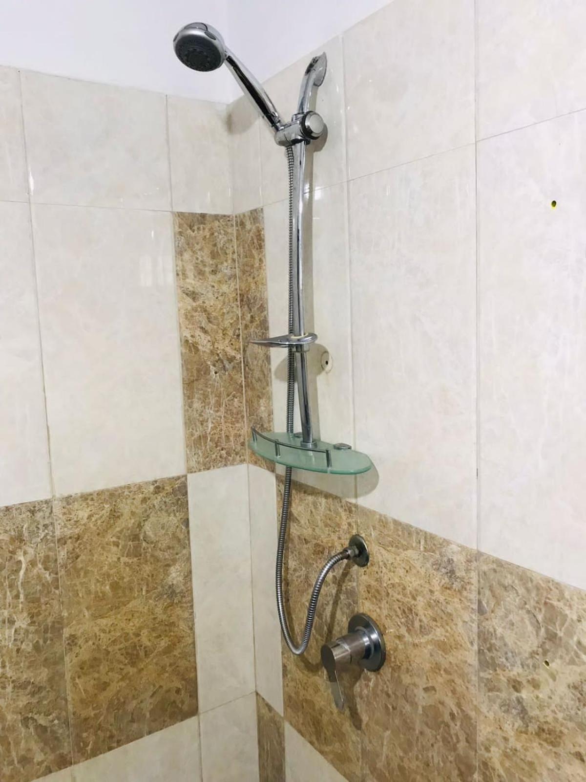 Kavee Transit Hotel Катунаяка Экстерьер фото